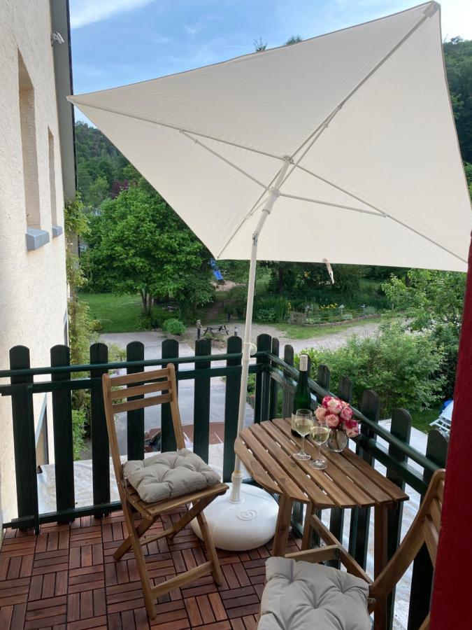 Camping Waldfrieden 사르부르크 외부 사진