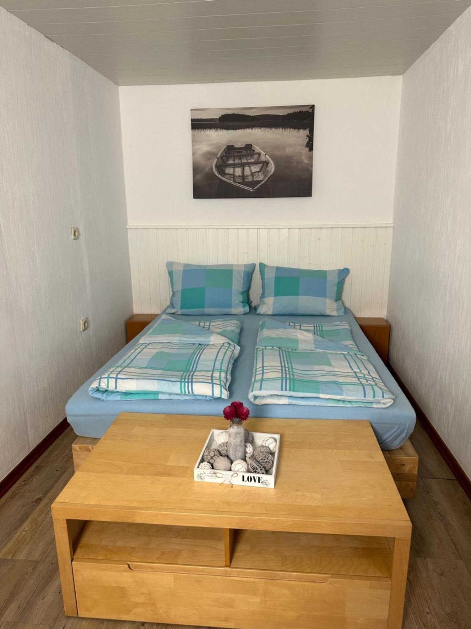 Camping Waldfrieden 사르부르크 외부 사진